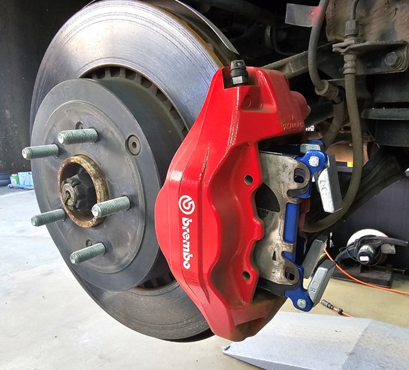 STINGER REAR PAD REPLACEMENT_d1